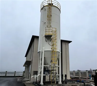 Hengke livrează un siloz de carbon activat cu dublă-ieșire de 90 m³, cu un si...